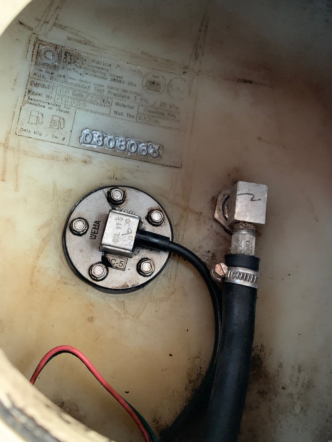 accessing gas tank under console - help! - The Hull Truth - Boating and Fishing  Forum