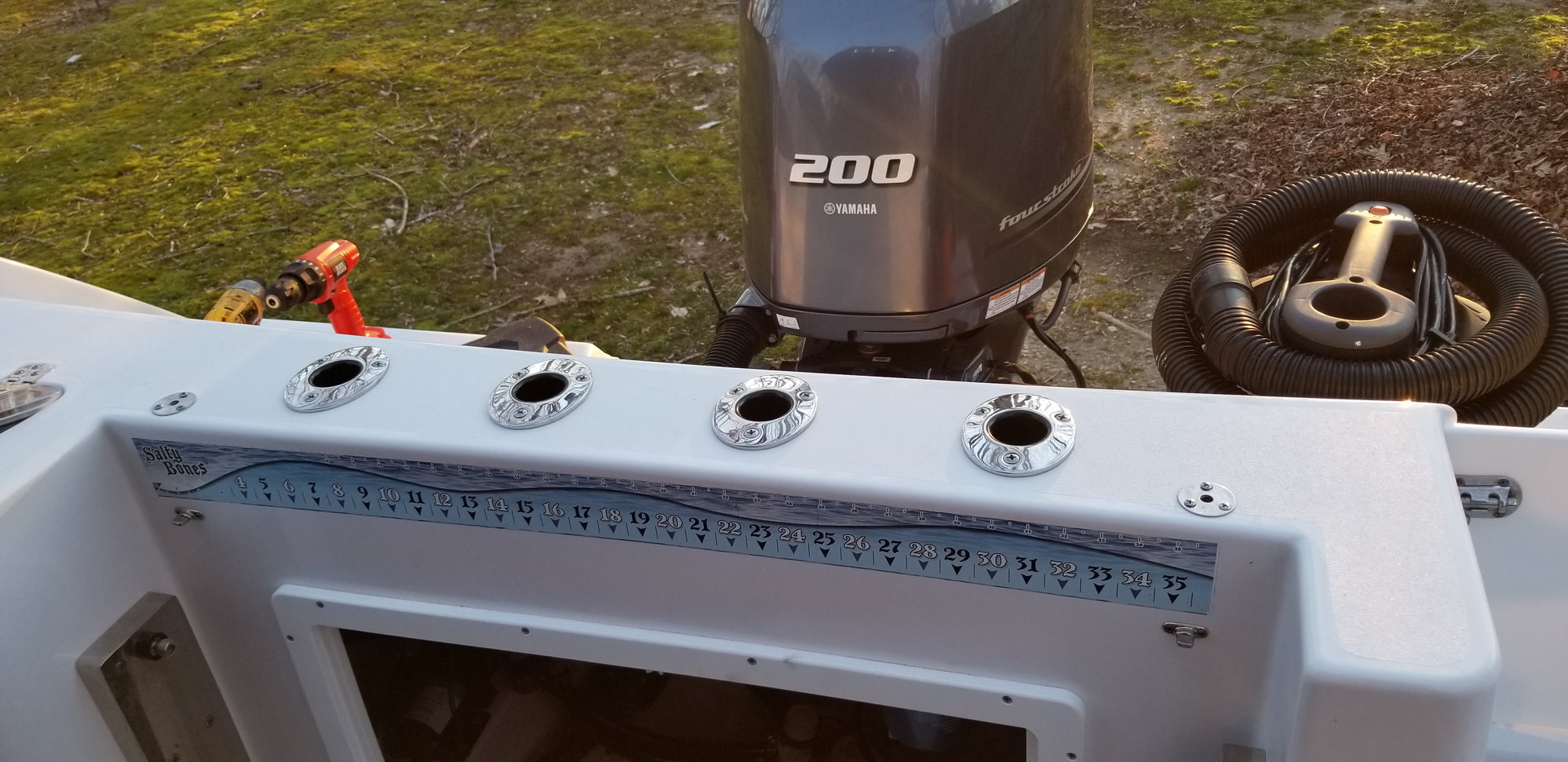 Sportsman Transom Rod Holder - Page 2 - The Hull Truth - Boating and  Fishing Forum