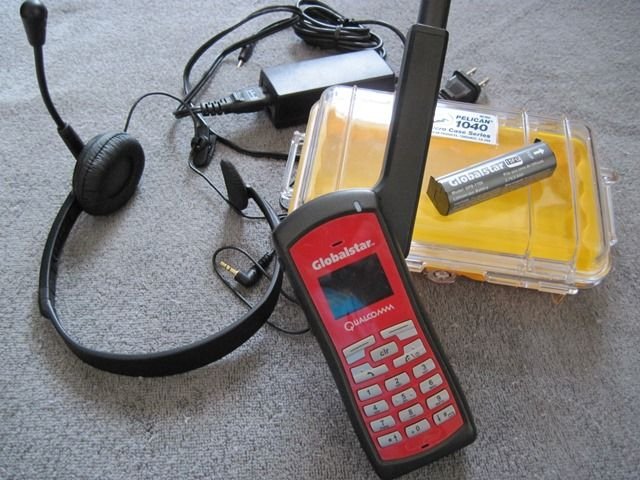 Globalstar GSP-1700 Satellite Phone