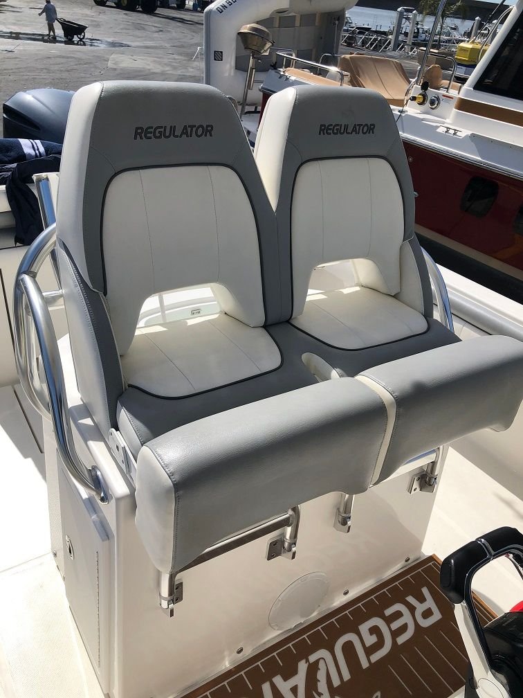2018 Regulator 28 The Hull Truth Boating and Fishing Forum