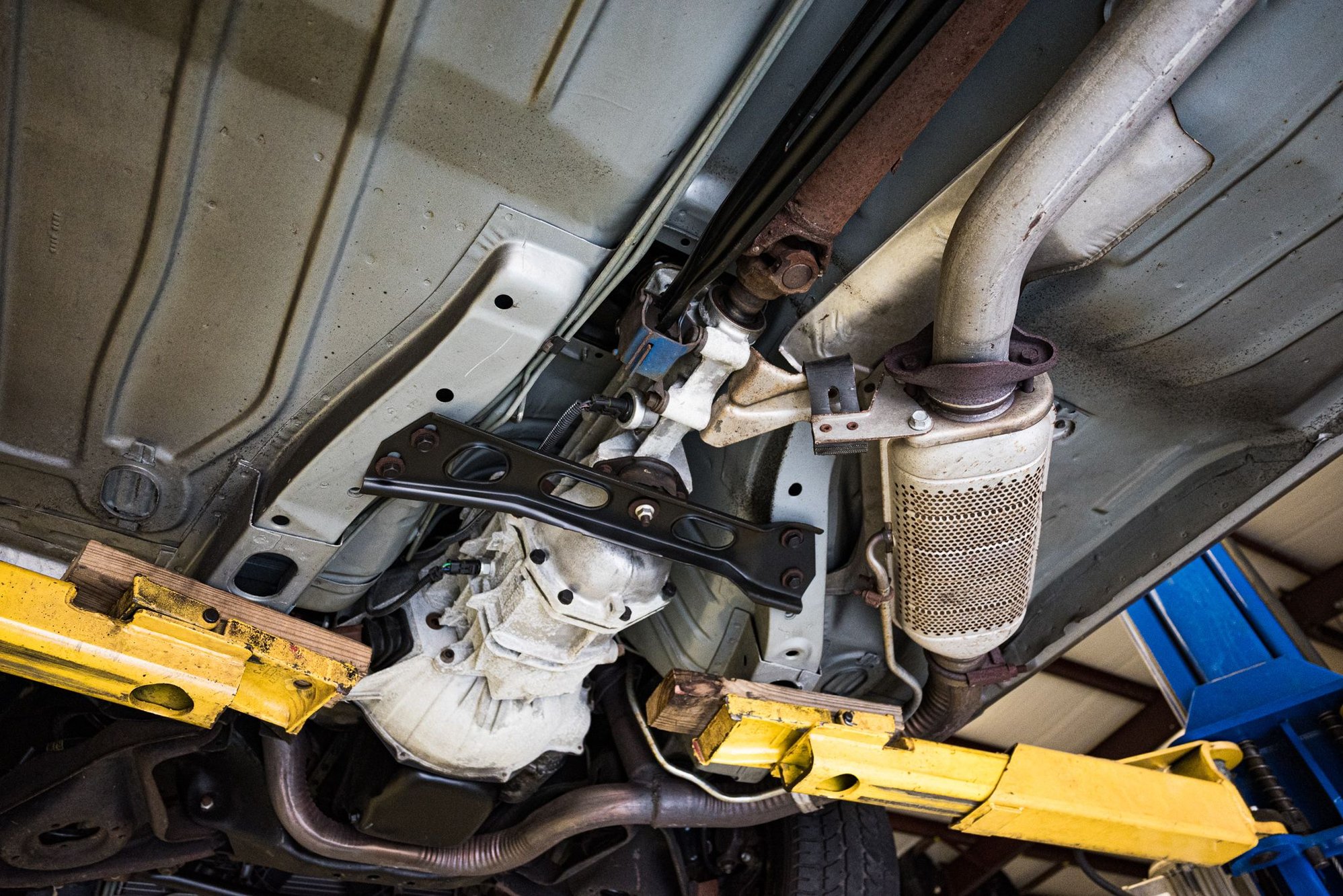 M39 Borg Warner T5 5-speed manual transmission