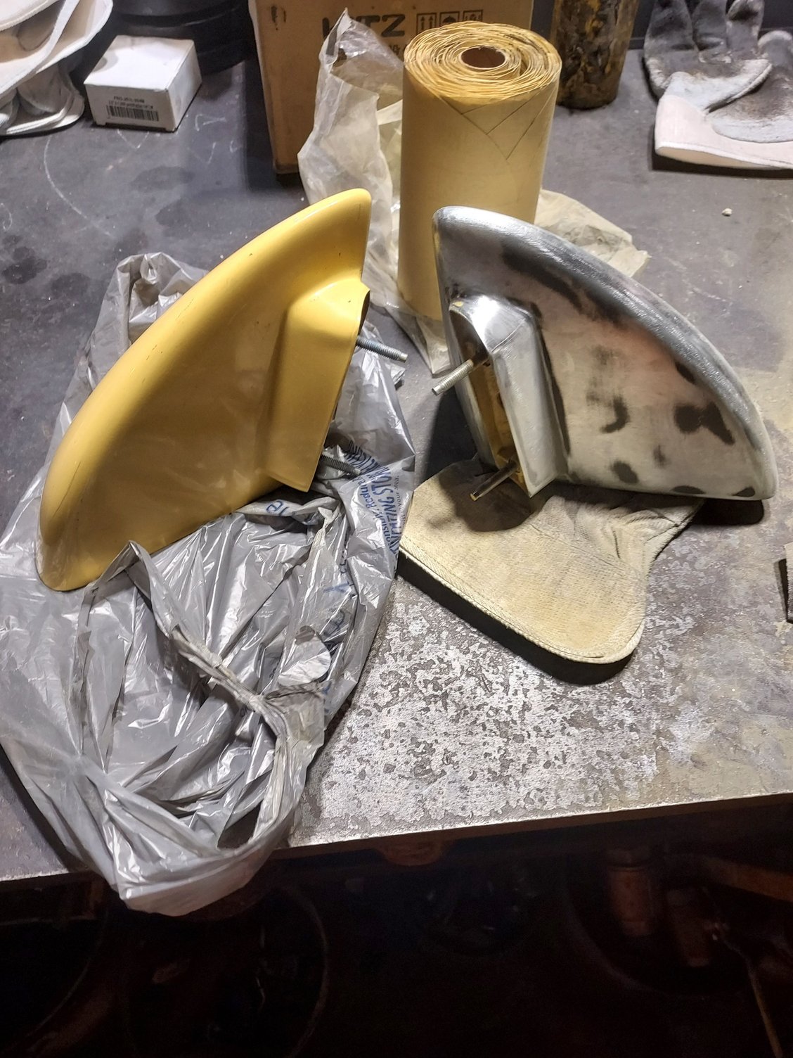Barely 15 mins of sanding for 1 mirror  usi 320. 