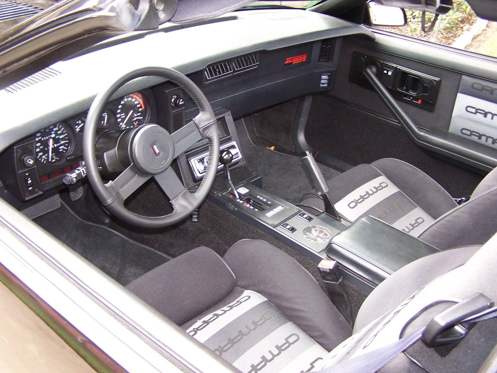 M A D Golf 4 Doors Car Audio Installation Custom Car Audio Car Stereo Systems