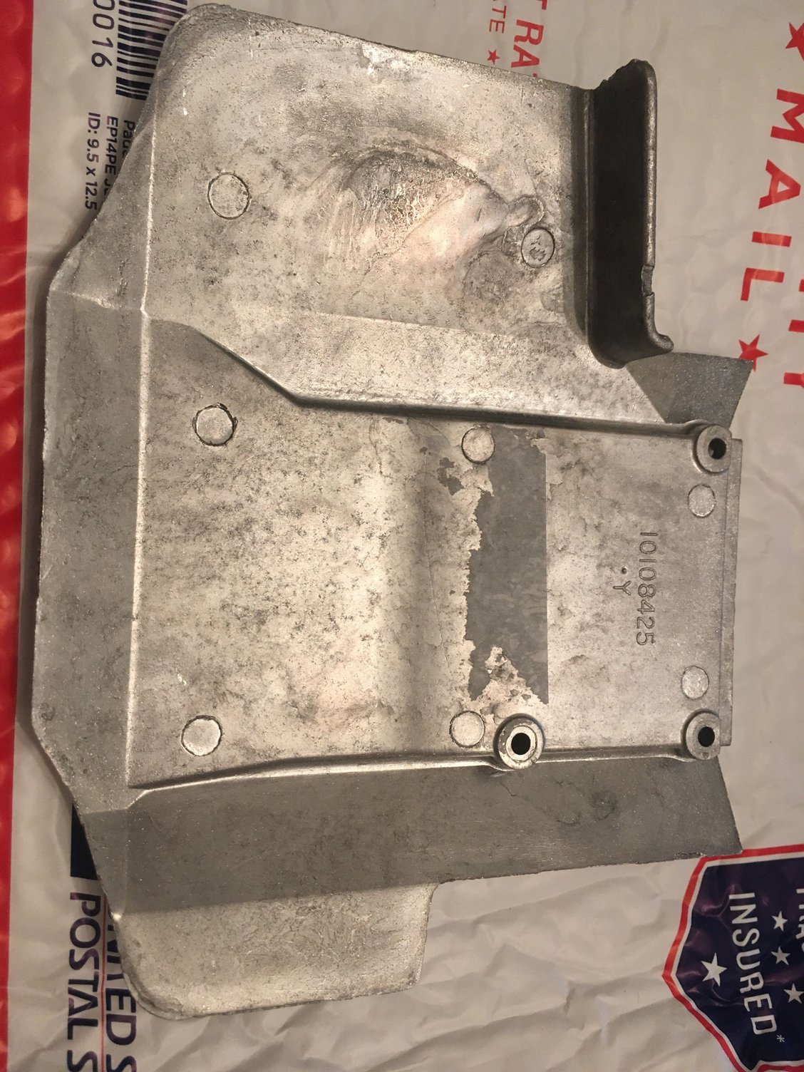 California NOS GM aluminum distributor cover for TPI cars Third