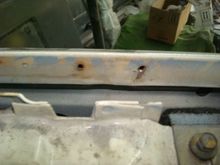 More evidence of the blue stripes on the drivers door.