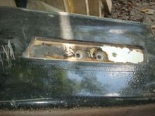 The Tuned Port decal below the emblem was painted over.