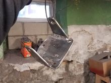 my new passenger clam shell. dont mind the shitty looking welds I used my flux core machine didnt feel like dragging out my hobart.