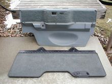 Picture from TGO member Drew.  This shows the cargo cover and rear trim piece from 86-92.