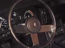 Typical worn '89 leather steering wheel.