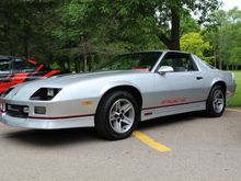 1985 IROC  LG4 5 Speed