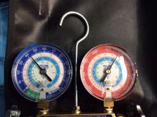 running regular a/c at idle, notice pressure change