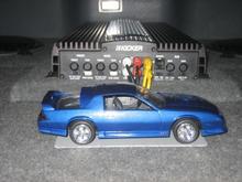 yeah,had to do it!.Its a HUGE amp!