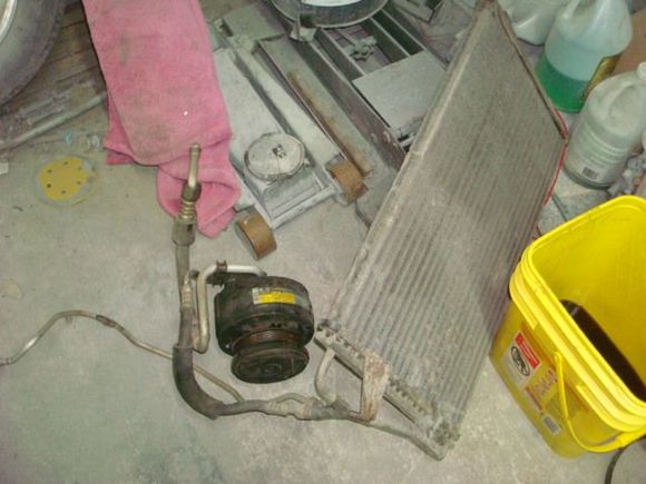 Pulled this out in 1 piece. Wont be using it on this car but will put it up incase I need it for another.