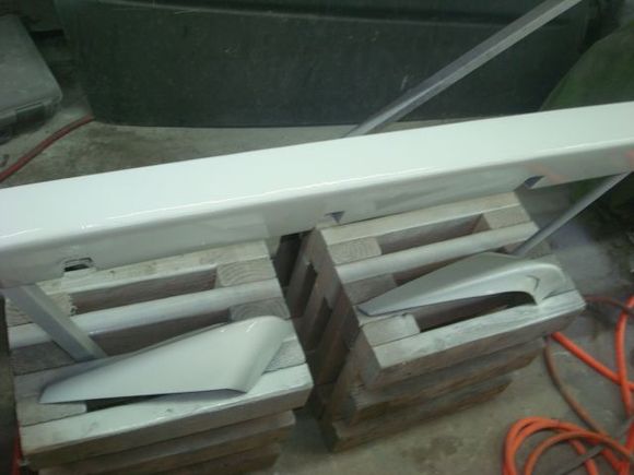 I still need the cut the bottoms to match the one pulled off the car for the jacking bars under the car.