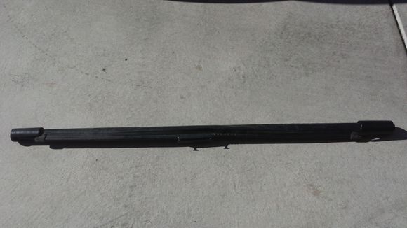 black pull shade