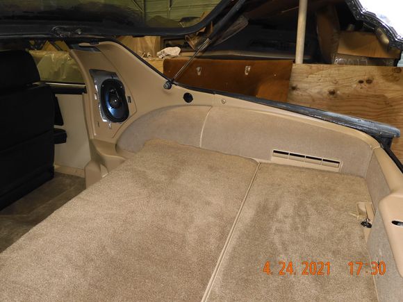 Nothing is fastened, need to find the screws and nuts, but looks pretty dang good.
