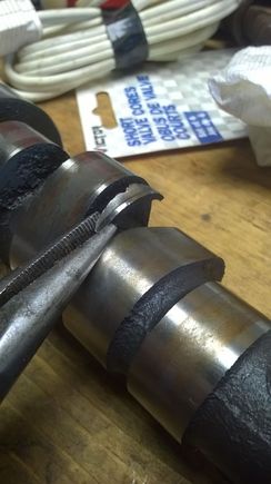 ...and very similar to the wear pattern on the previous cam. Same radius too.