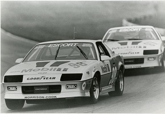 Very early pic of my car showing the lights. Later pics show them taped over.