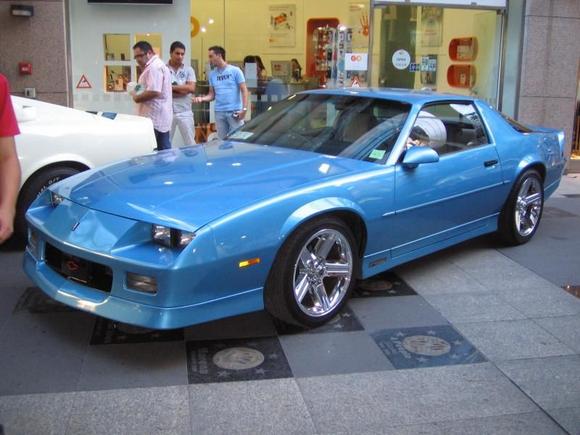 bay street show