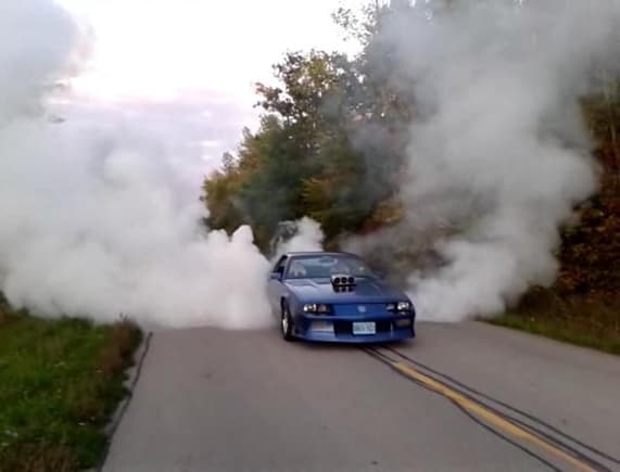 old burnout pic in My 1991 rs camaro