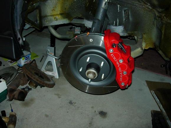 14 inch driver side slot rotor &amp; Z06 6 piston caliper.