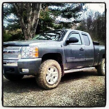 how my silverado is now. waiting the tow mirrors and iron bull front bumper on order :)