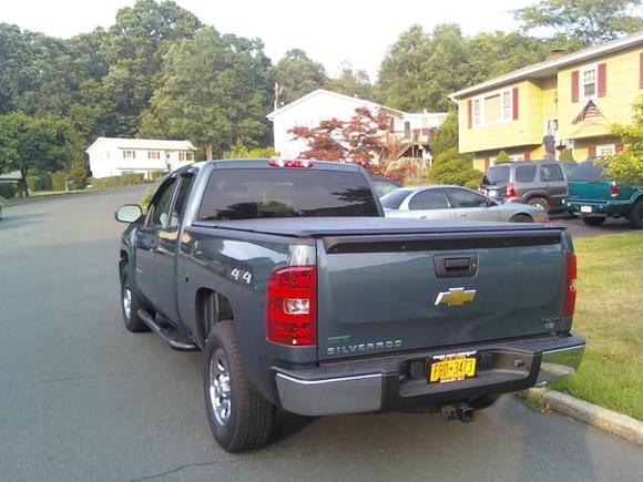 Tonneu cover, bed caps and locking tailgate installed