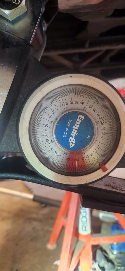 I was going for 25� or less wanting to get more lift out of these to help with the front height. Ended up landing at 28� or so, close enough and they state anything from 20-40� is acceptable depending on what ratio of lift vs flex you want out of the springs.