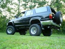 chillin on 33' 14.50's on 12in welds and 7in's of lift