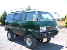 delica star wagon 1983 - I want one of these for my wife's DD