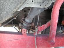 this is the flange i decided to use. it is from a pacesetter header for the 22re.  the exhaust crosses over to the driverside here.