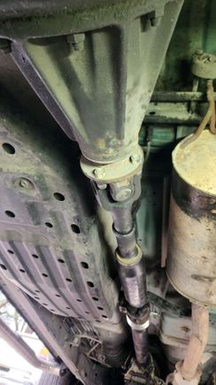 3rd member and sleeve/yoke bottom