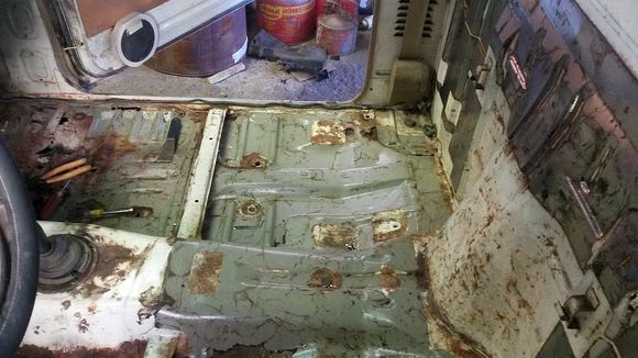 passenger under seat area actually not too bad expected worse