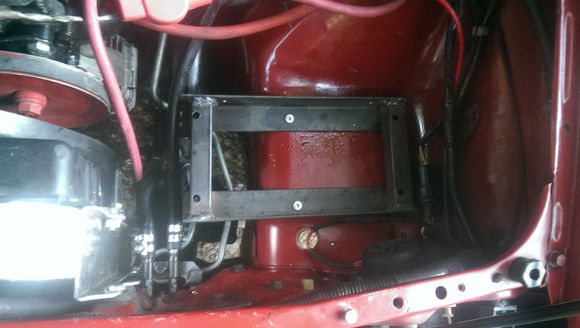 support bracket (ugly as sin, but I didn't even weld it....just grabbed it out of the scrap bin at the shop)