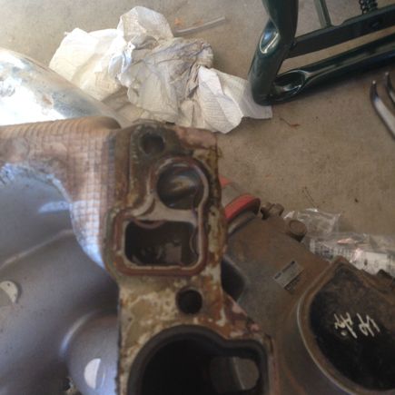 i also found the intake gasket what not in good shape
