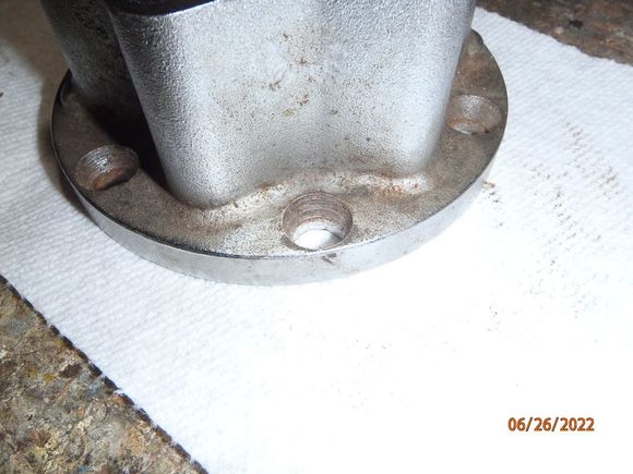 the recess in the hub body where the cone washers seat and the wheel hub studs protrude.  the locking hub body is secured to the wheel hub via the cone wasers with the studs running throgh them, and then a lockwasher and nut (12mm) on each of the six