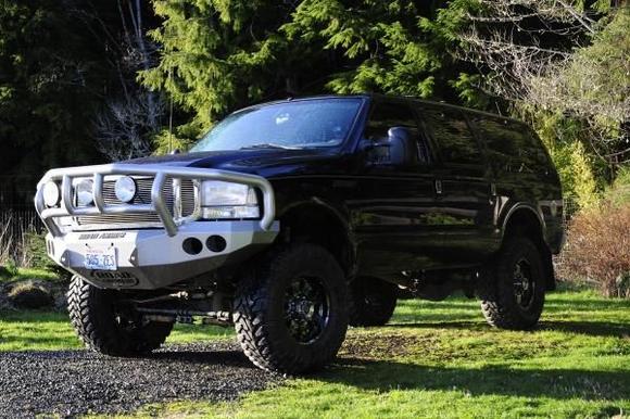 2000 Ford Excursion 7.3l Diesel 450 HP 37's on first set of wheels. They kept chippin the black chrome from all the weight and power the wheels chrome was too soft they said thats why I switched to the KMC Diesels