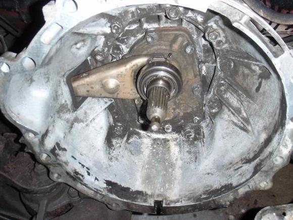 P5080001
Clean bell housing