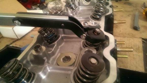 Installing the new Dual Springs and Chromoly retainers