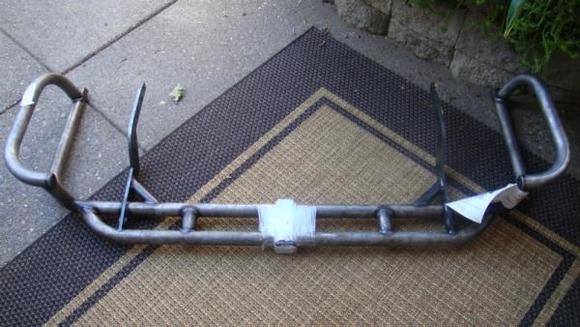just got the rock defense rear bumper!!! looks solid, now i just got to get it powder coated... i get my trail gear products from a local shop in gresham, oregon (superior off-road), thanks Houston.