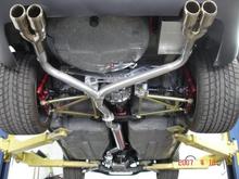 4:38 limited slip diff
315/17 tires on 11 inch wide wheel15 position coliovers w/ wilwood brakes