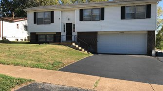 5570 Delcastle Drive - Florissant, MO