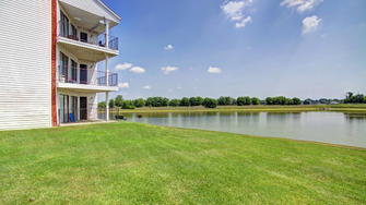 Towne Lake Apartments - Houston, TX