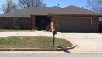 8117 Turtle Dove Dr - Oklahoma City, OK