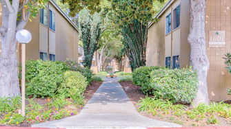 Greenpointe Apartment Homes - Santa Clara, CA