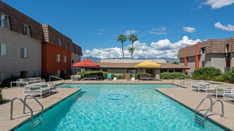Toscana Cove Apartments  - Tucson, AZ