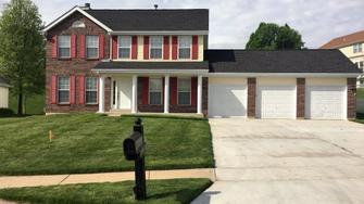 3809 Woodmoor Gardens Ct - Florissant, MO