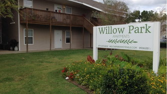 Willow Park - Fayetteville, AR
