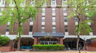 University Place Apartments - Columbia, MO