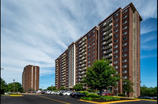 The Chateau Apartments - 179 Reviews | Silver Spring, MD Apartments for ...